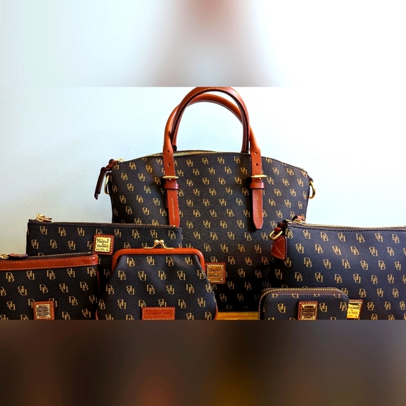 Meet your Posher, Phelecia a. - Picture 1 of 1